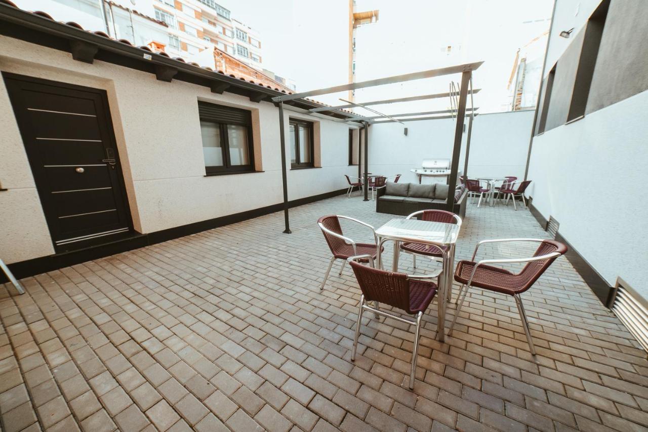 Apartamentos Mk77 Leon - Palomera Eksteriør billede